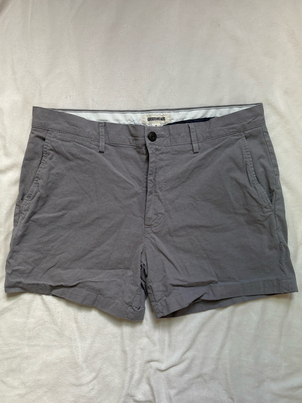 Goodthreads Men's Gray Flat Front 5” Cotton Chino Shorts